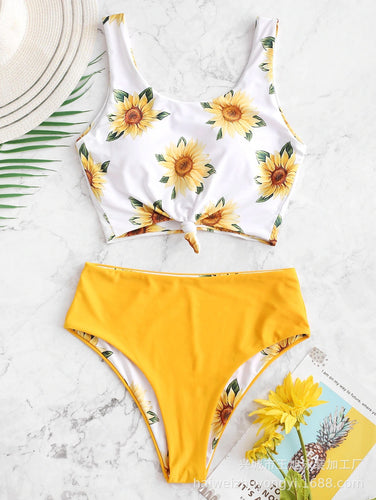 Dame Bikini-sæt med blomstret crop-top og højskårne panties Stilla