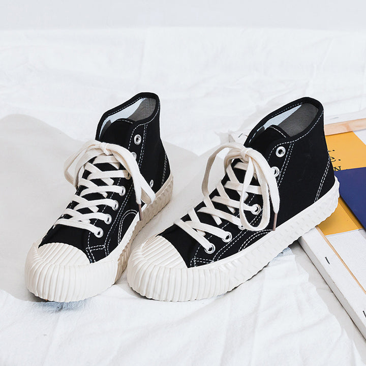 Dame casual sneakers med struktureret gummisål og åndbart overmateriale Stilla