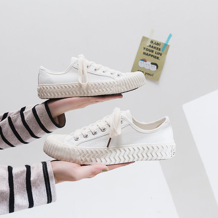 Dame casual sneakers med struktureret gummisål og åndbart overmateriale Stilla