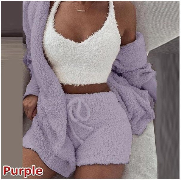Femme Cozy To-delt Loungewear Sæt med bløde Strikkeshorts og Sweater Stilla