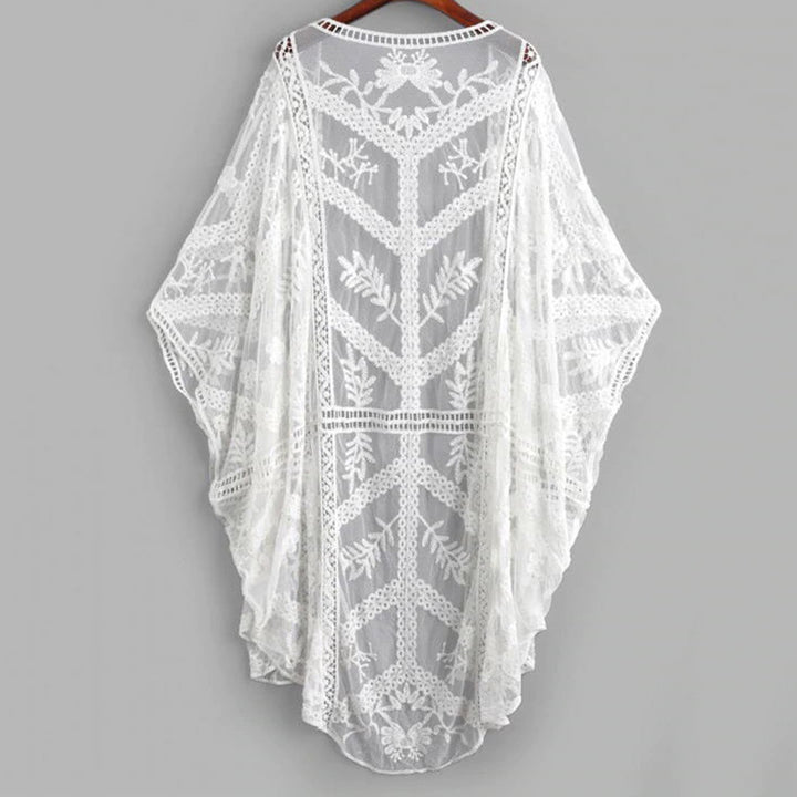 Dame elegant strandkimono med fine hæklede mønstre og luftig pasform Stilla