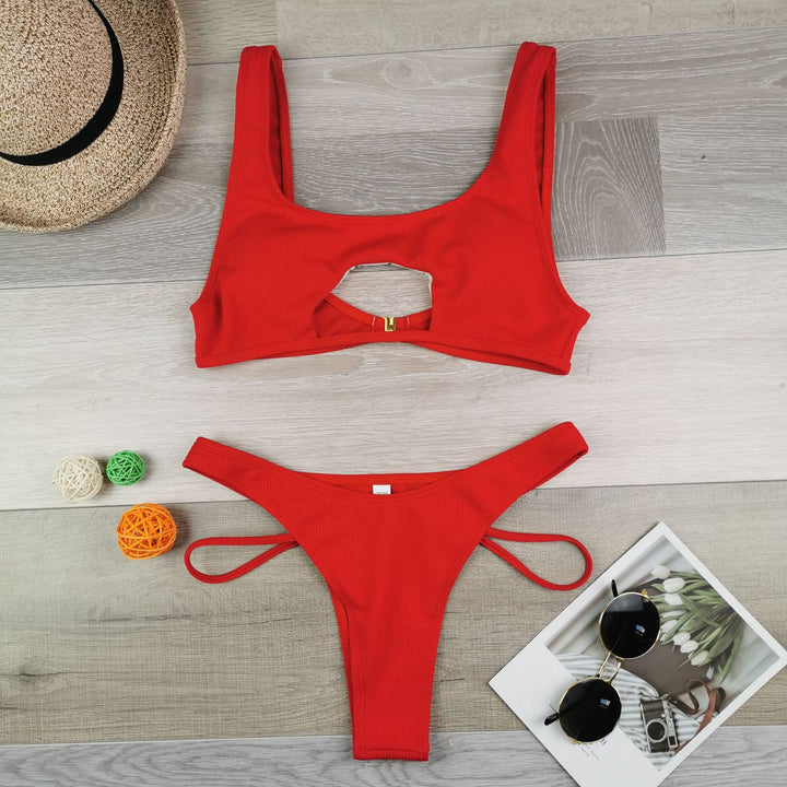 Dame bikini sæt med innovativt cut-out design Skovae