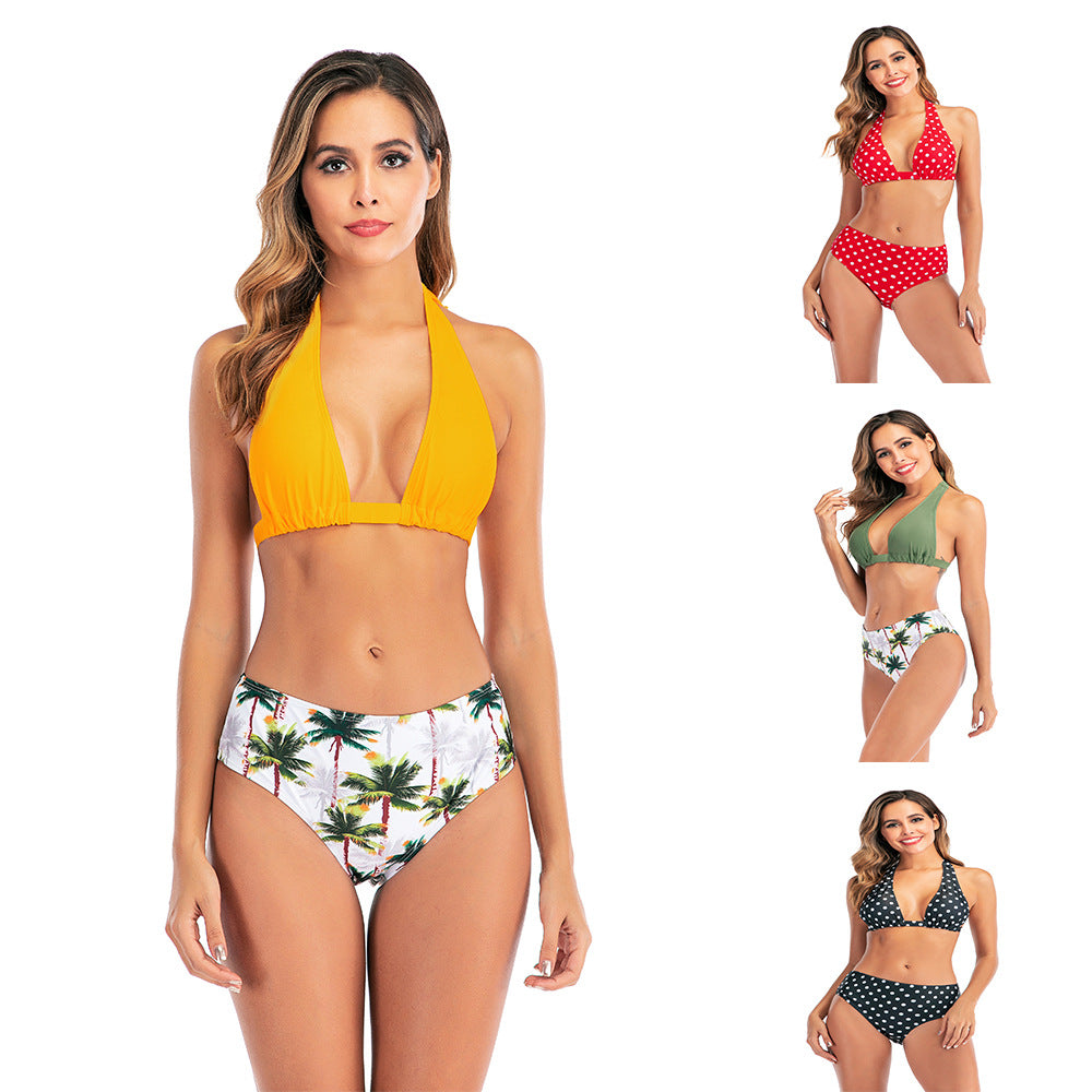 Damebikini med trendy polka-dot mønster og højskåret slip Stilla