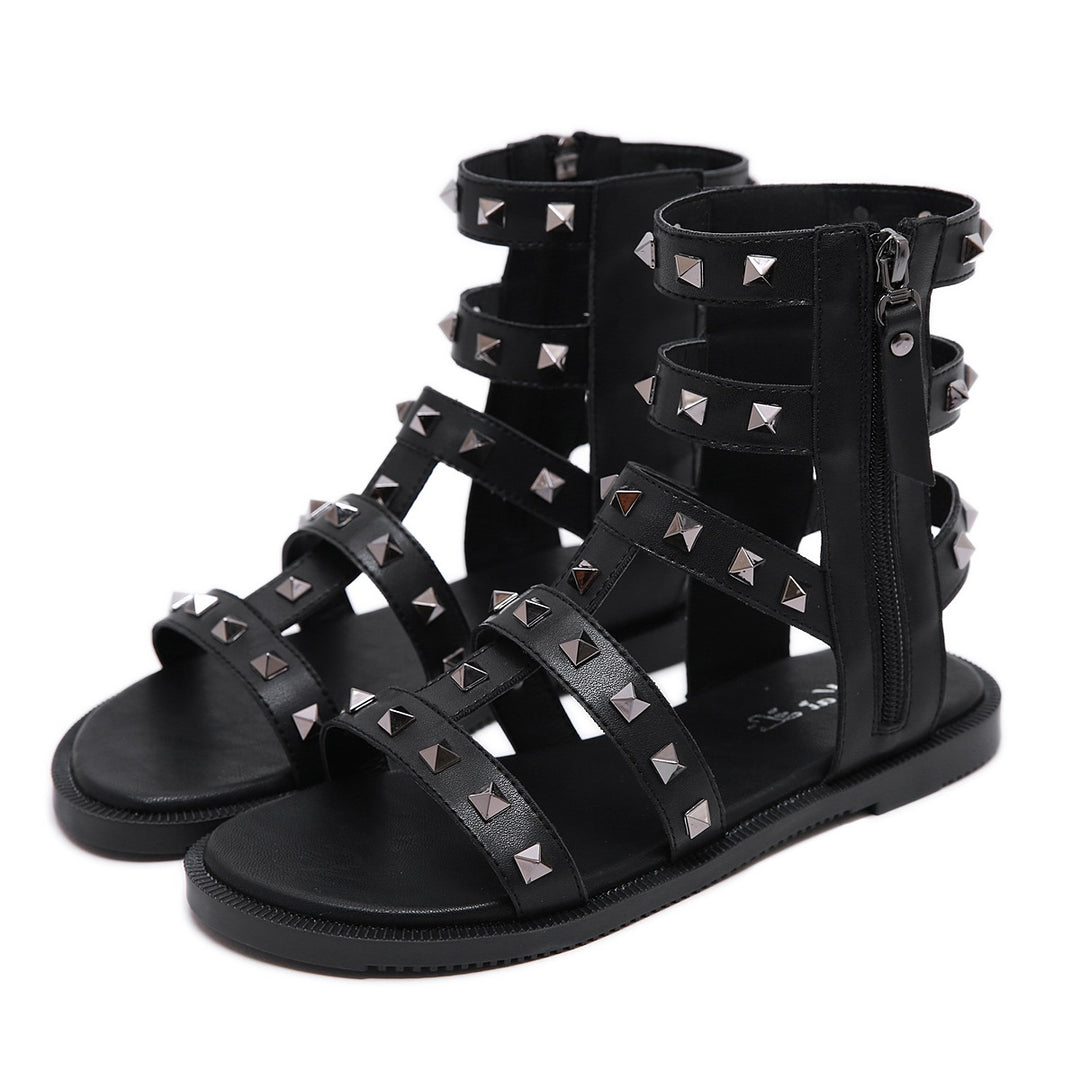 Dame gladiator-sandaler med nitter og asymmetrisk remdesign Stilla