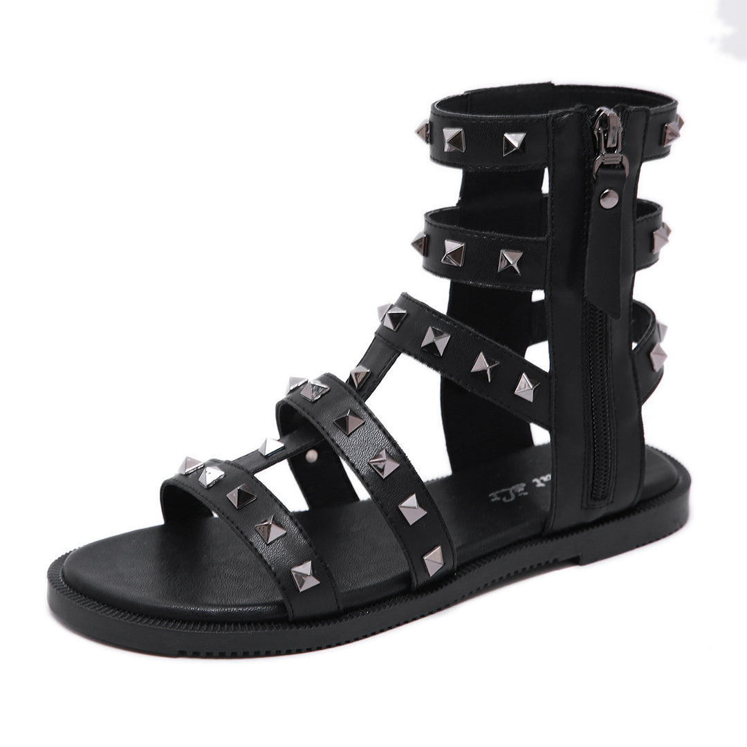 Dame gladiator-sandaler med nitter og asymmetrisk remdesign Stilla