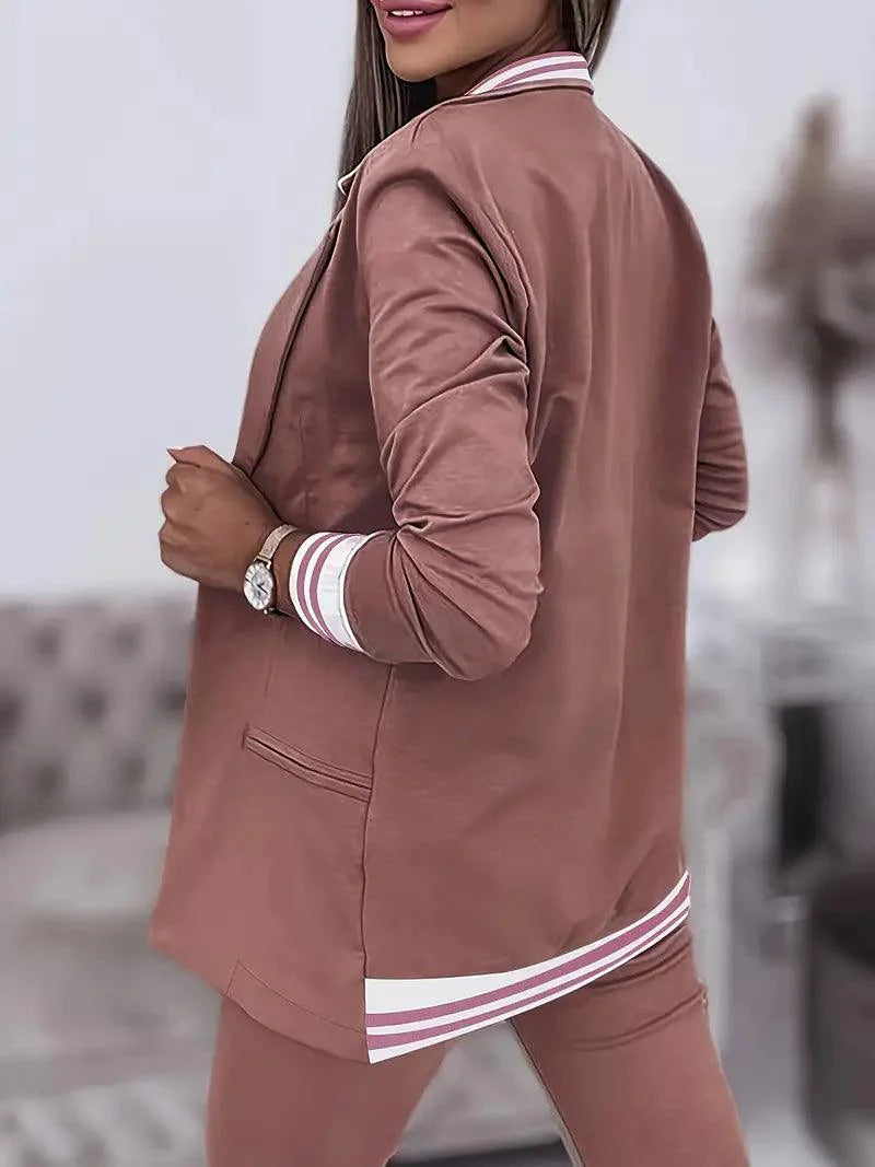 Stilla | Casual Striped Blazer & Pant Set