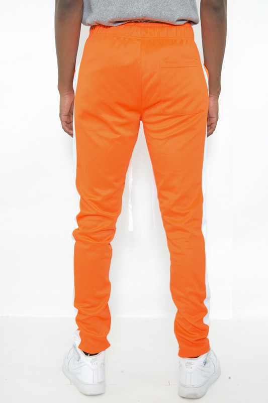 Stilla | Fit Single Stripe Track Pants