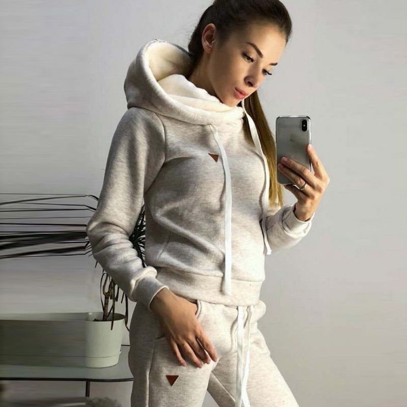 Kvindernes comfy hoodie og jogger sæt Stilla