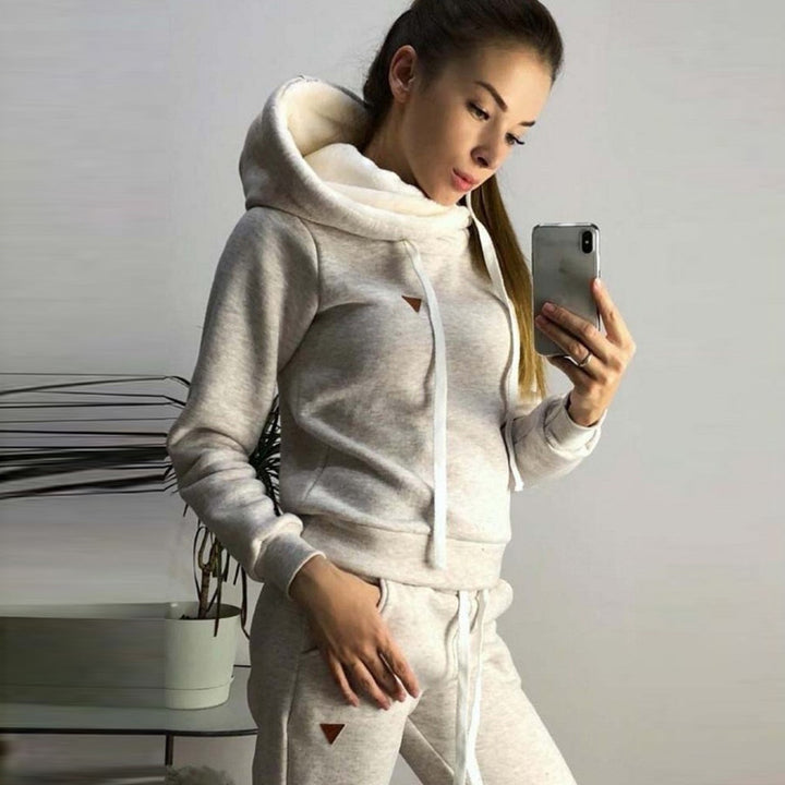Kvindernes comfy hoodie og jogger sæt Stilla