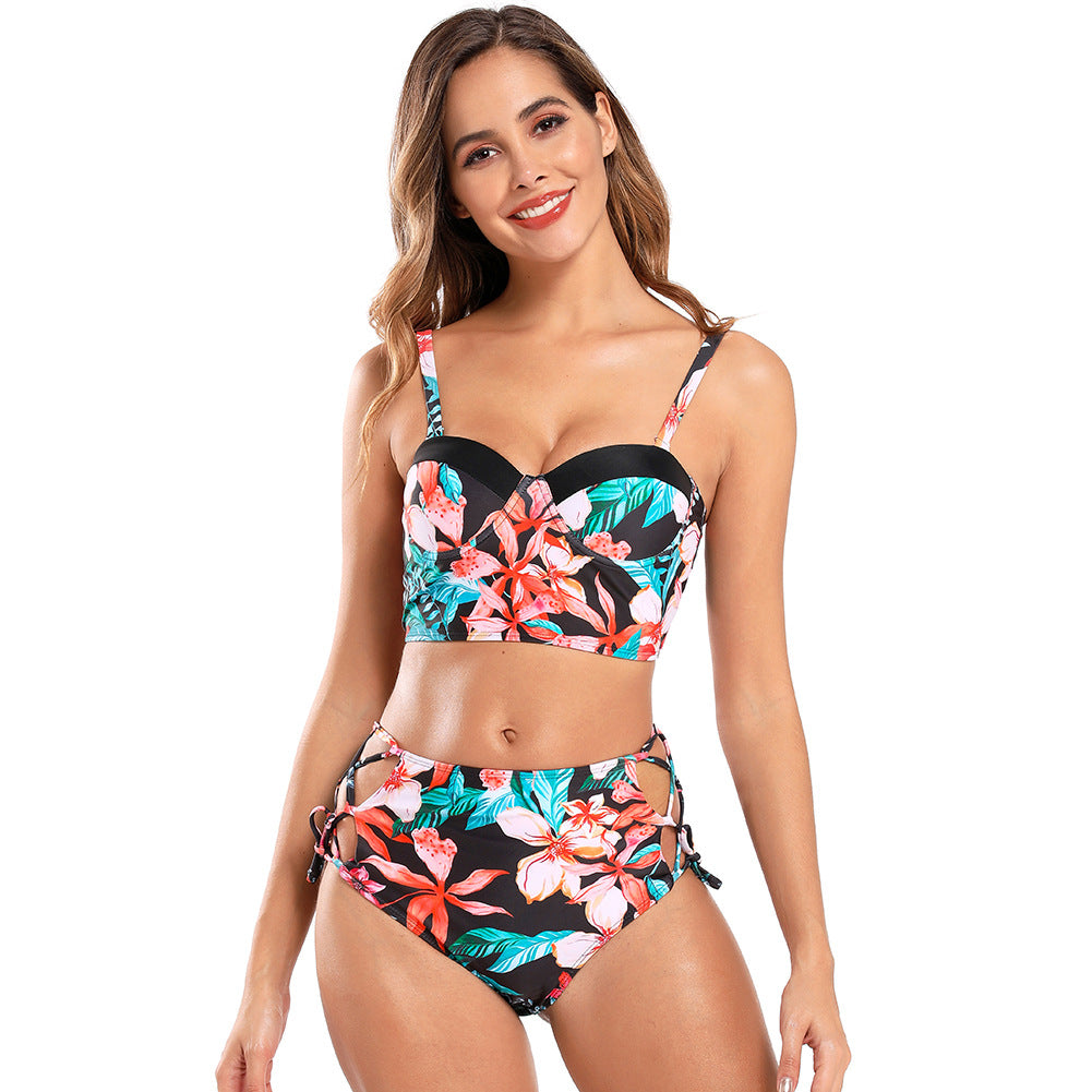 Dame bikini-sæt med elegant cropped top og højskåret truse Stilla