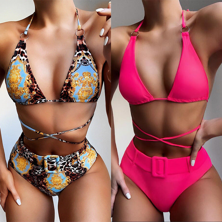 Dame triangle bikini med raffineret bånd og elegant design Skovae