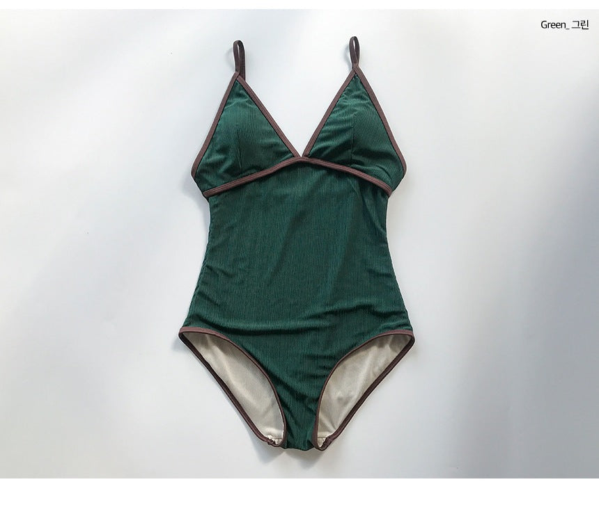 Dame badedragt med justerbare stropper og elegant design Stilla