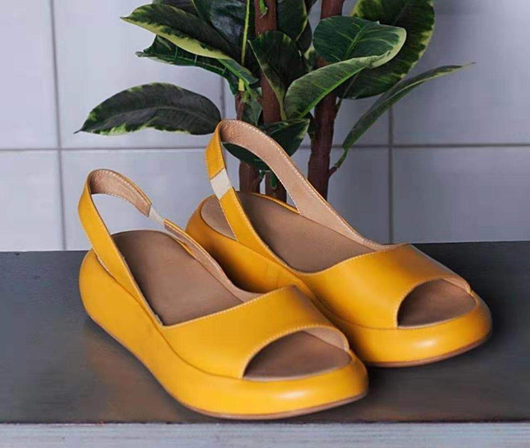 Dame Open-Toe Pantoletten med ergonomisk fodseng og fleksibelt remdesign Stilla
