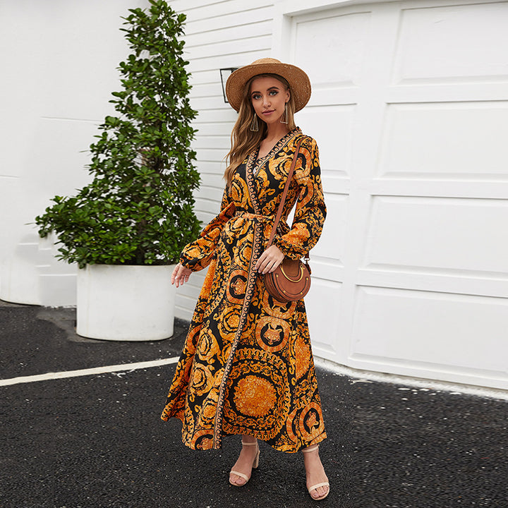 Dame Boho-inspireret langærmet kjole med elegante grafikdesigns og taljebælte Stilla