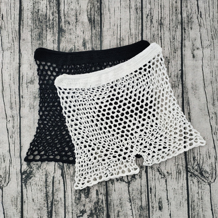 Dame netshorts lavet af elastisk garn Stilla