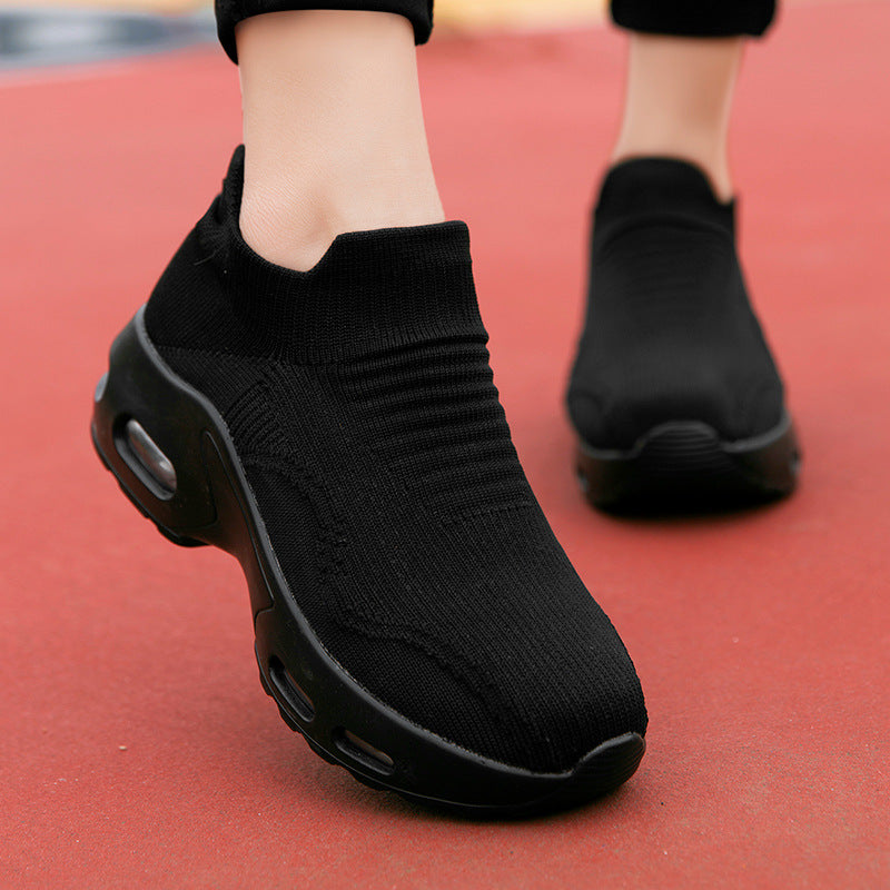 Unisex nan Slip-On Komfortsneaker med elastisk meshkrave, stødabsorberende hul kammer sål og skridsikker ydersål Skovae