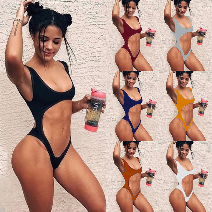 Dame minimalistisk bikini-sæt med dyb udskæring og høje benudskæringer Stilla