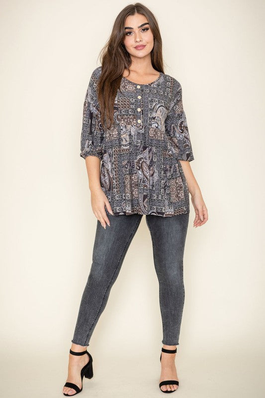 Stilla | Accent Paisley Top