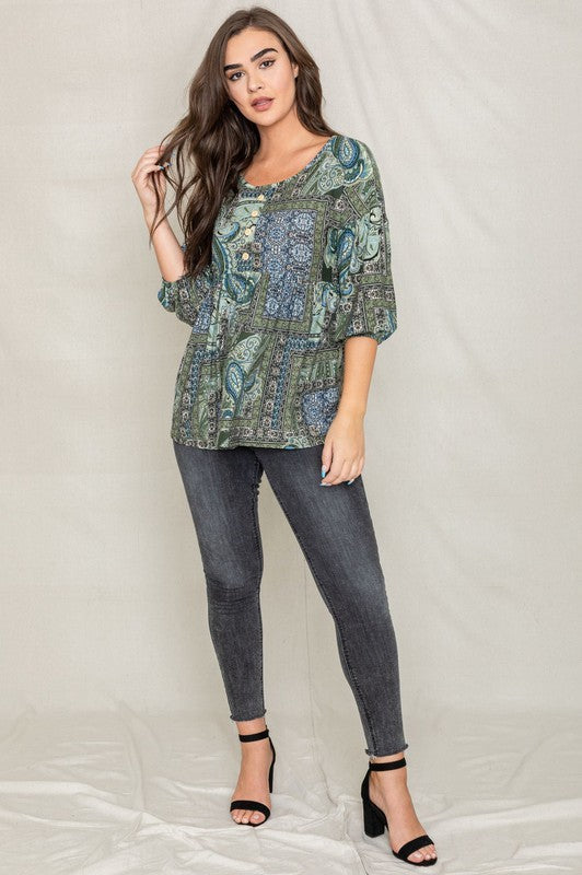Stilla | Accent Paisley Top