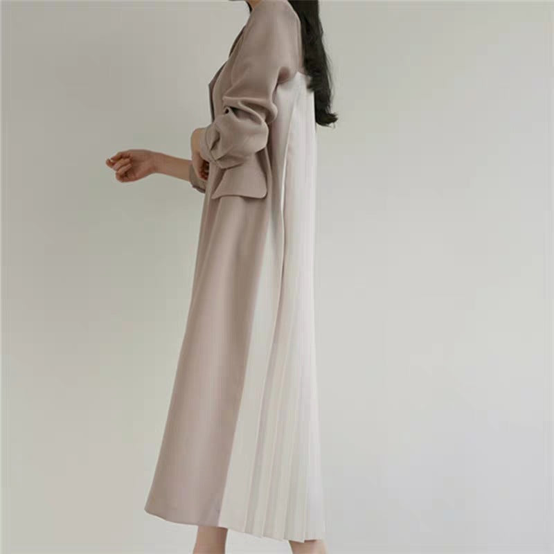 Dame plissékjole med elegant oversized snit og moderne detaljer Stilla