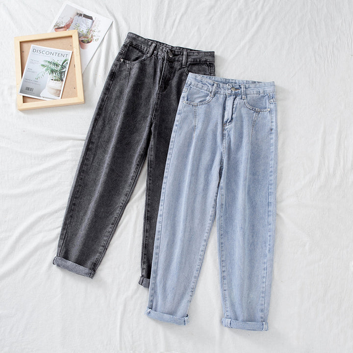 Kvindernes højtaljede jeans i klassisk mom style med opfoldede kanter