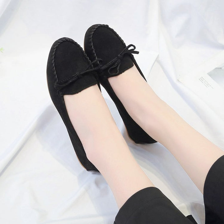 Dame nano femininer Velours‑slipon loafers med håndsyet forblad, dekorativ sløjfe og dæmpet memory-inderlægsso.