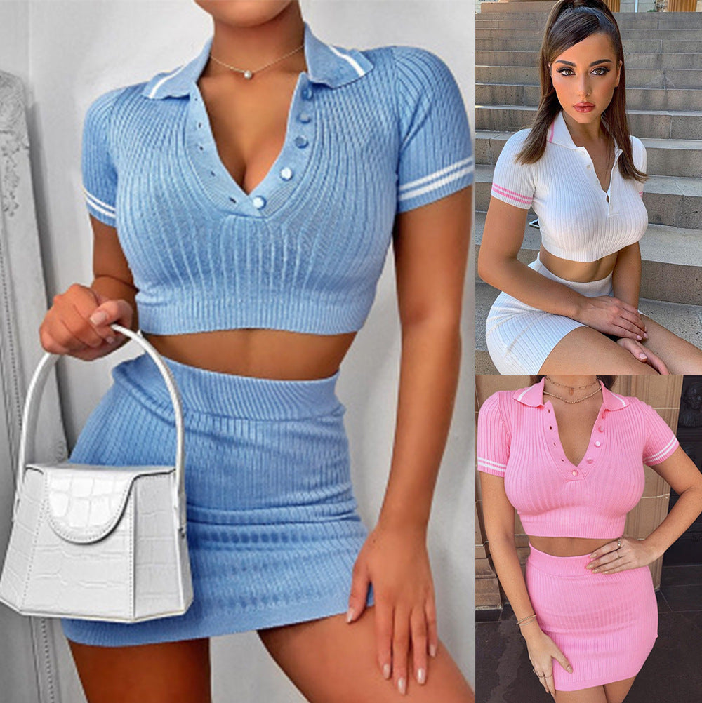 Dame Sporty Cropped-Top med knapper og matchende miniskørt Stilla