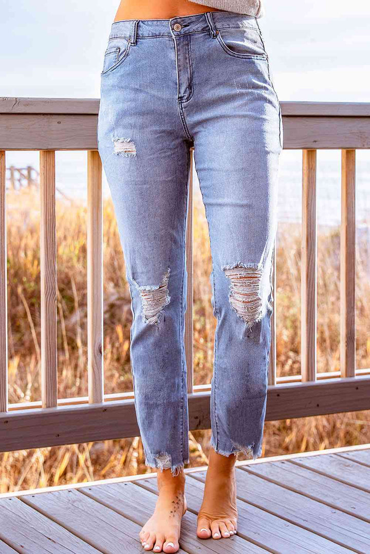 Stilla | Distressed Cropped Jeans