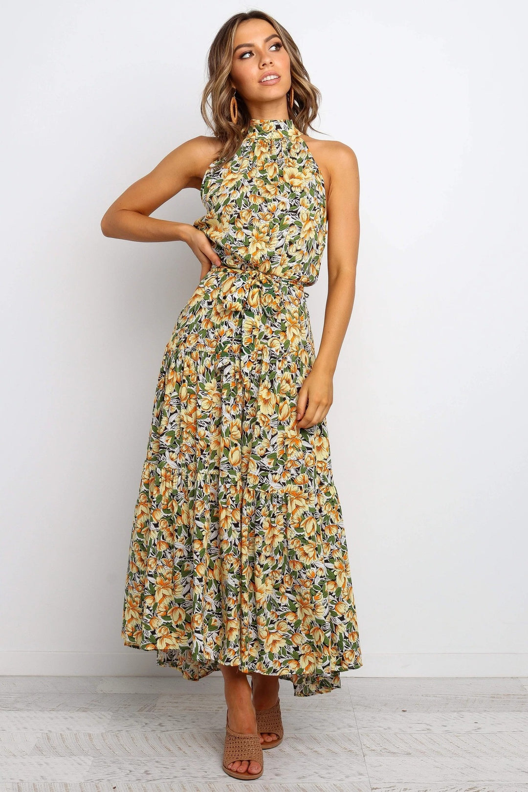Dame Halter Neck Floral Maxi Kjole Stilla