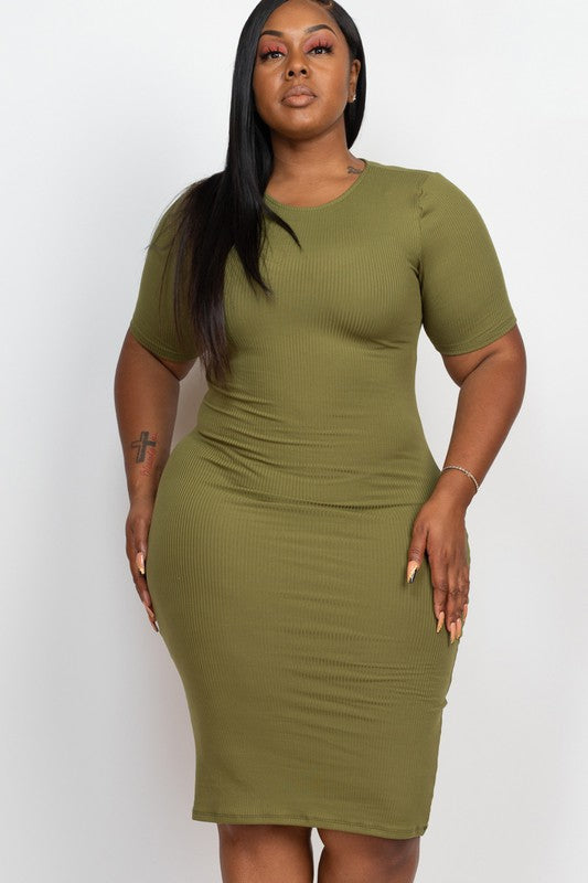 Stilla | Ribbet Bodycon Midi Kjole