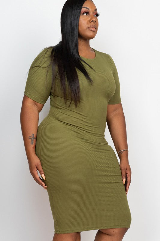 Stilla | Ribbet Bodycon Midi Kjole