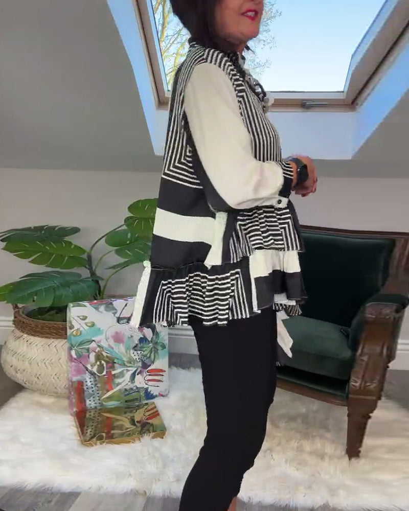 Stilla | Trykt Skjorte med Uregelmæssig Patchwork og Knapper