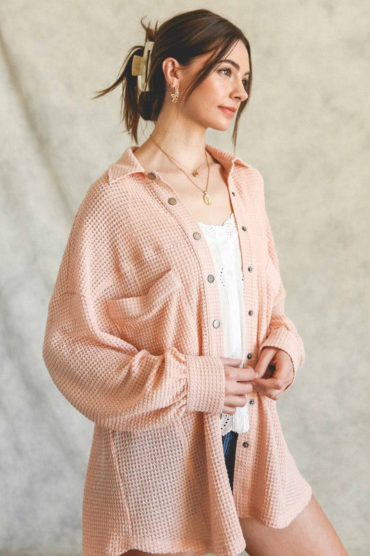 Stilla | Termisk Strik Shacket Top