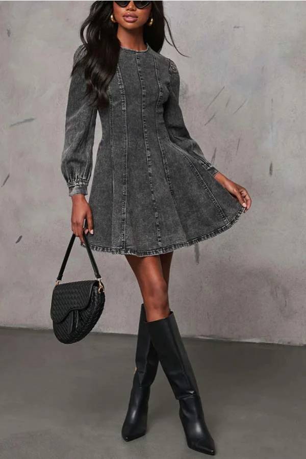 Skovae | Fade Into You Denim Prinsesse Linie Ryg lynlås Flare Stretch Mini Kjole