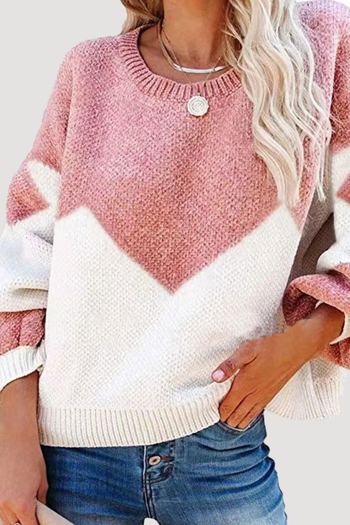 Stilla | Yndig sweater med geometrisk kontrast og rund halsudskæring