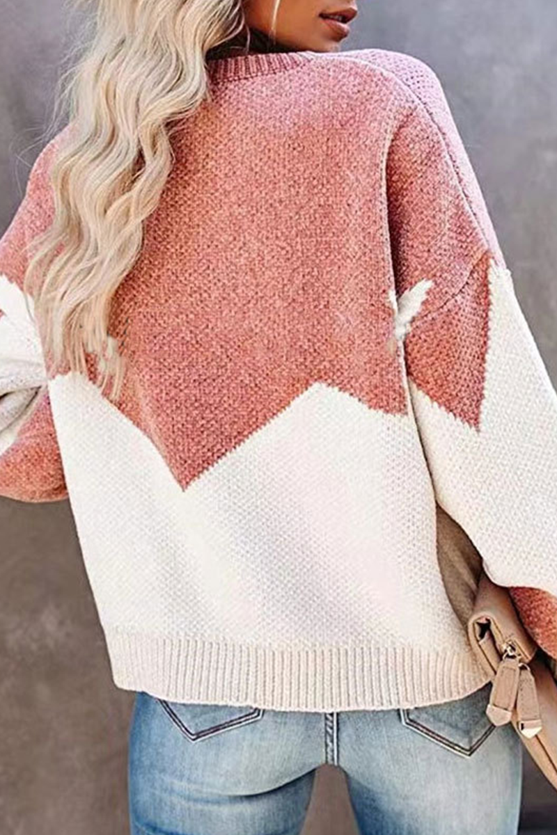 Stilla | Yndig sweater med geometrisk kontrast og rund halsudskæring