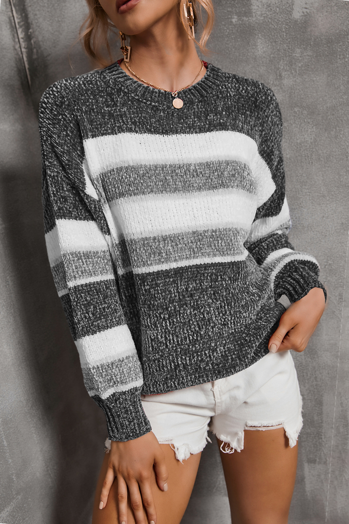 Stilla | Minimalistisk strikpullover med moderne touch