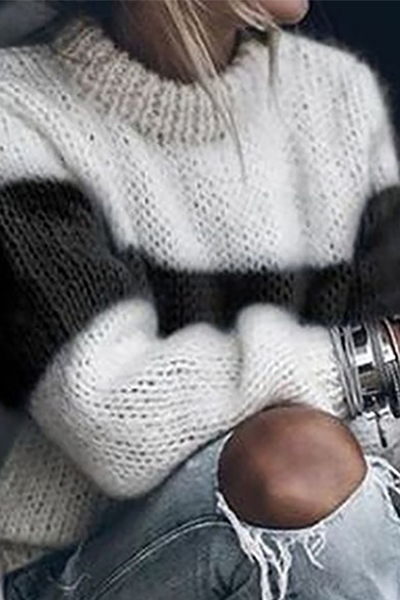 Stilla | Casual Stribet Patchwork Toppe Med Kontrastfarvet Rundhalsudskæring