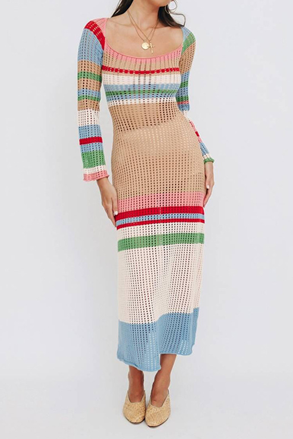 Stilla | Elegante og Løse Patchwork Kjoler Med Kontrastfarvet Udsnit og Bredt Udsnit Halsområde