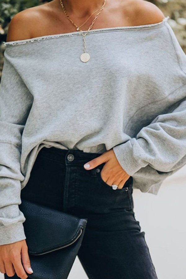 Stilla | Elegant Ensfarvet Casual Tops Med Skulderfri og Splittede Ærmer