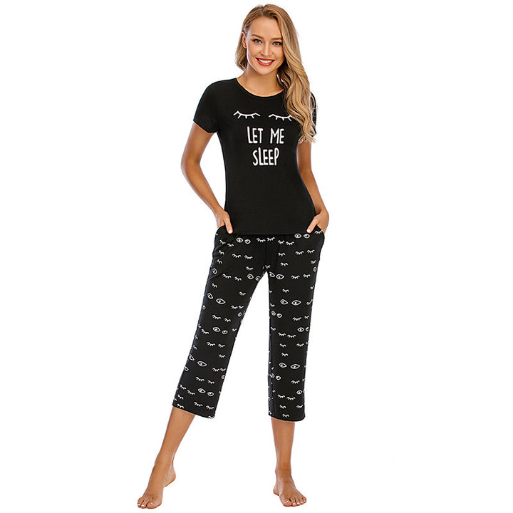Dame pyjamasæt med sjov kattemotiv Stilla