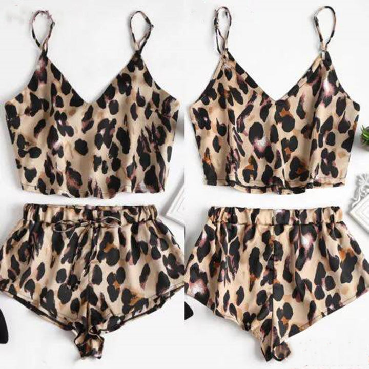 Dame fritids-top og shorts sæt med trendy leopardmønster Stilla
