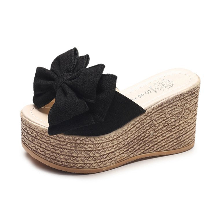 Dame Plateau-sandaler med moderne sløjfeapplikation Stilla