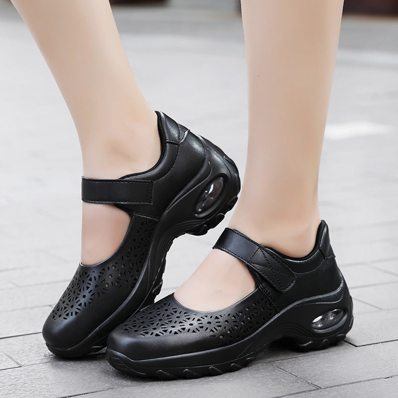 Dame nan perforeret Riemchenschuh med luftpudeprofil og velcro lukning Skovae