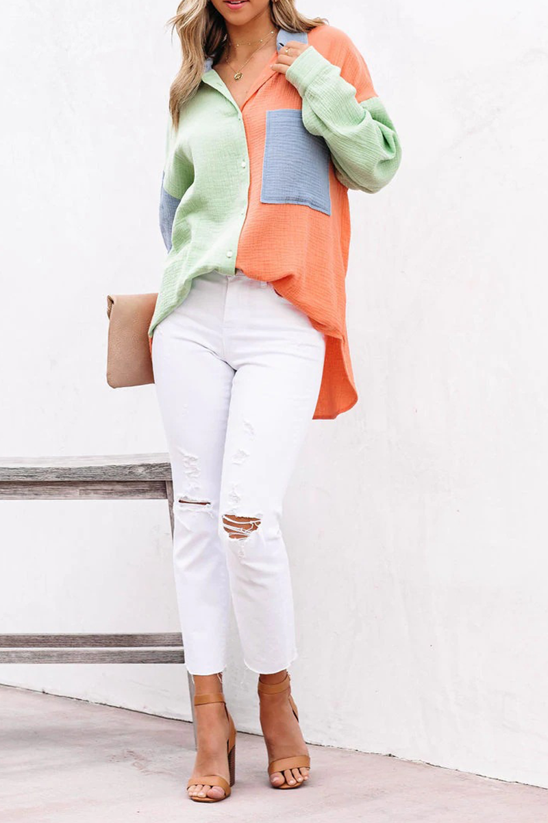 Stilla | Patchwork-bluse med ensfarvet krave og afslappet stil