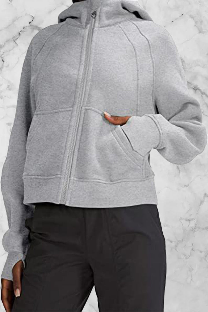 Stilla | Ensfarvede Streetwear Overtøj Med Hætte og Krave
