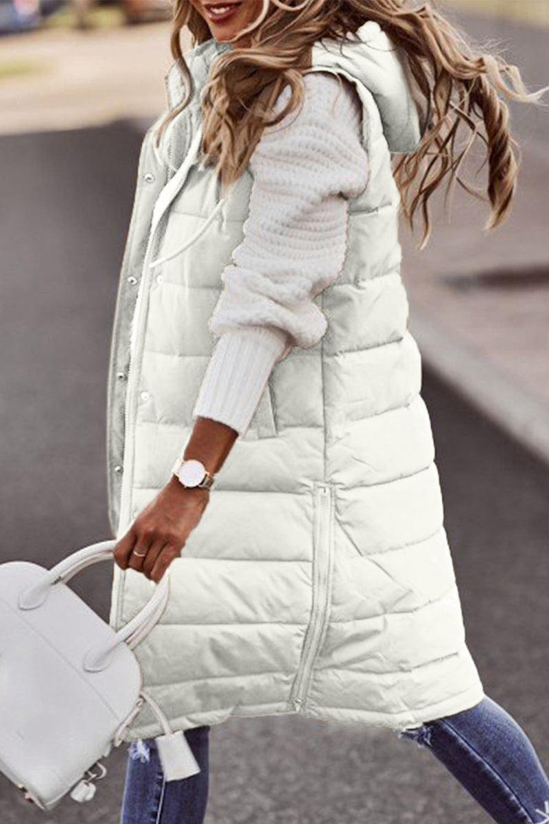 Stilla | Casual Streetvest med Ståkrave og Enfarvet Lynlås