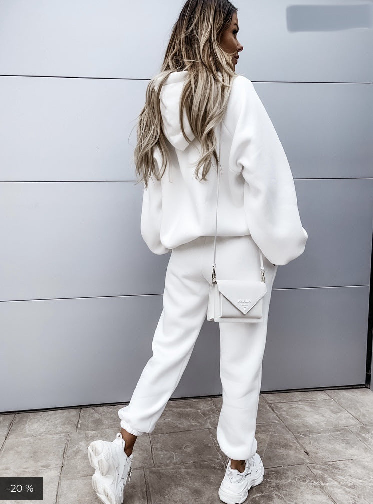 Stilla | Sæt Bestående Af En Sweatshirt, En Hættetrøje og En Bukser