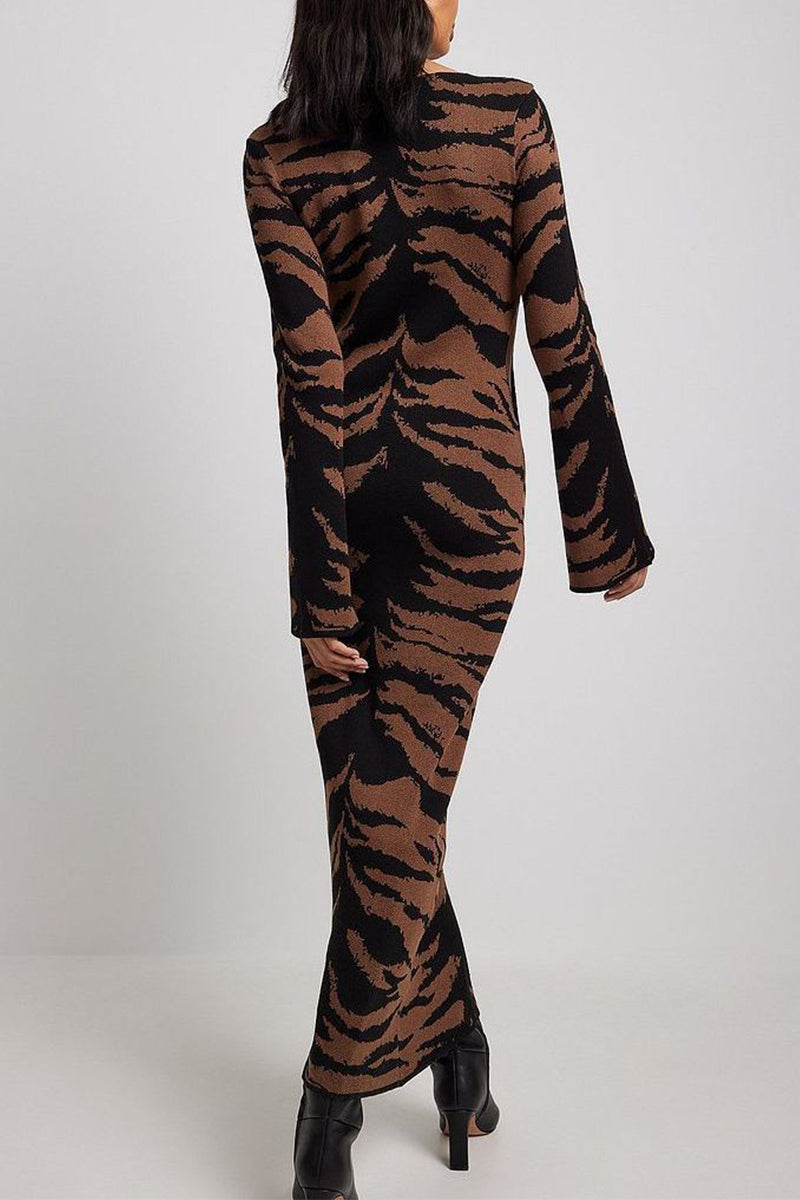 Stilla | Vintagestræde Leopard Jacquard Tårstof Rundhalset Blyantskørt Kjoler