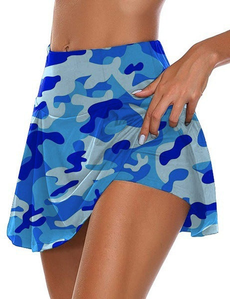 Dame sporty mini skirt with pockets and elegant camouflage design Skovae